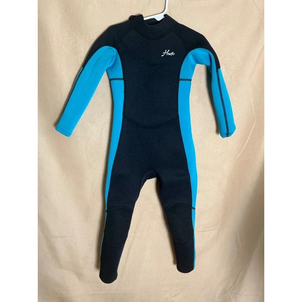 Hevto Wetsuit Kids Size 5 Black Blue Excellent 3/2mm Neoprene Full Body Back Zip